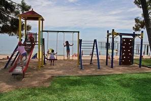 Außen-Kinderspielplatz
