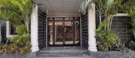 EntrĂ©e de lâhĂ©bergement