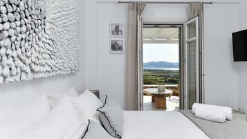 Villa, 3 Bedrooms, Private Pool (Thoe) | In-room safe, individually furnished, desk, soundproofing