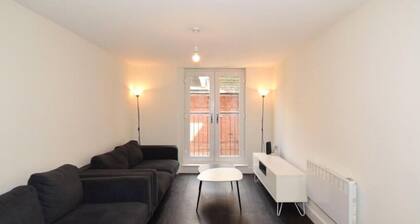 2 Bedroom Luxury Apartment in Leicester