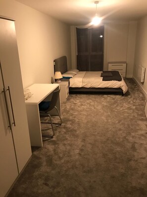 Apartment, 2 Double Beds | Extra beds - 2 Bedroom Luxury Apartment in Leicester (Leicester)