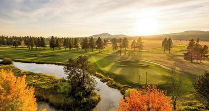 Sunriver Oasis with Access to Exclusive Golf