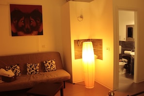 Fer et planche à repasser, lits bébé (en supplément)