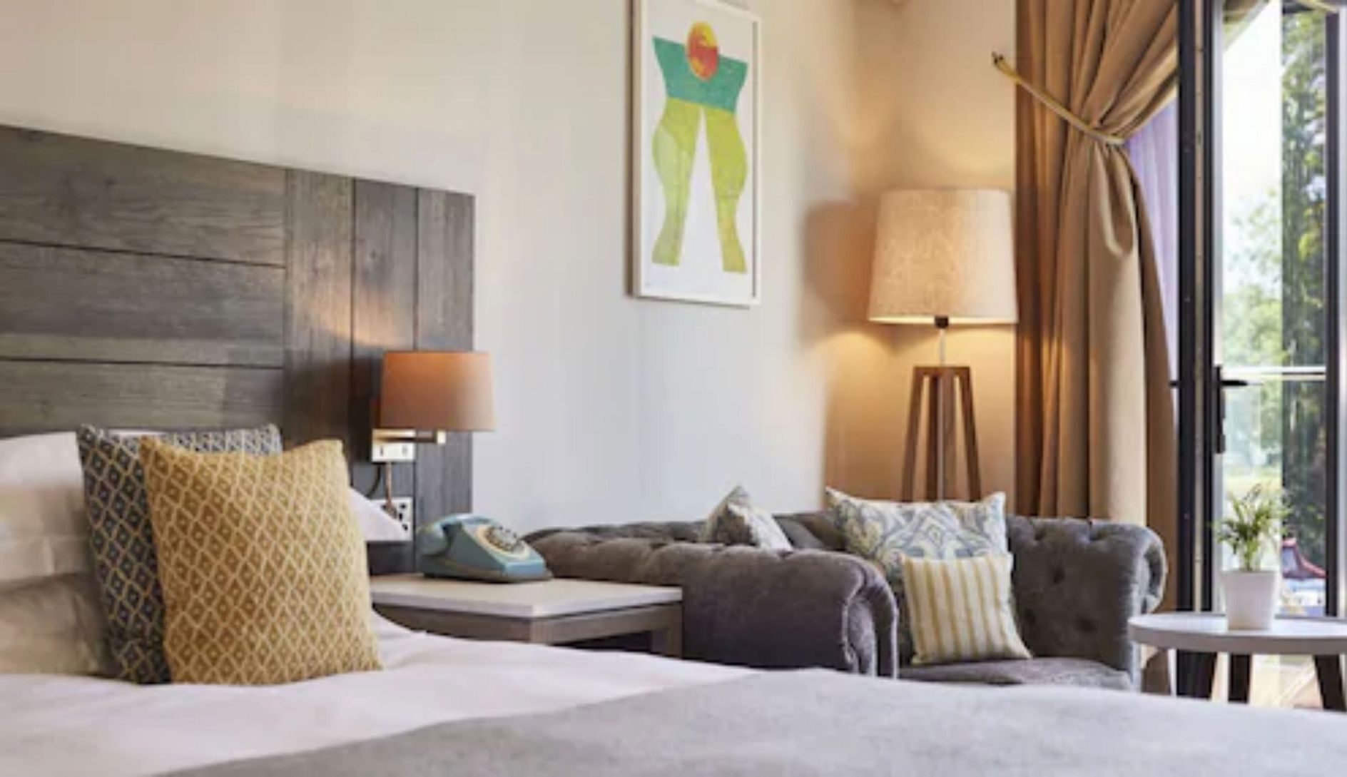 Allergikerbettwaren, Zimmersafe, Schreibtisch