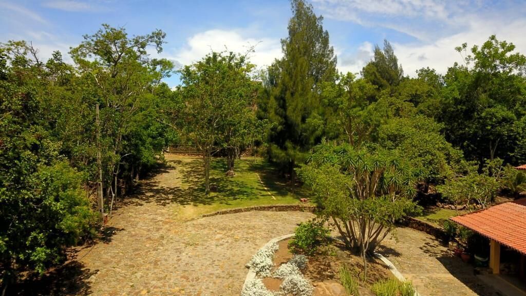 Fachada da propriedade