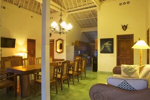 Exclusive Villa | Living area | Fireplace - Desa Limasan Retreat (Sendang)