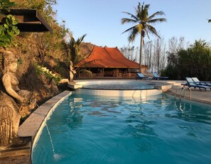 Outdoor pool - Desa Limasan Retreat (Sendang)