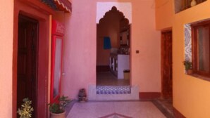 Unclassified image, 4 of 36, button - Dar Almanadir Todra - Hostel (Toudgha El Oulia)