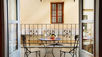 Suite Deluks, pemandangan kota | Balkon