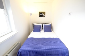 Literie de qualité supérieure, couette en duvet d'oie, bureau