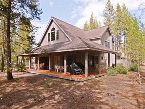 Exterior - Family Hotspot with Access to Exclusive Golf (Sunriver)