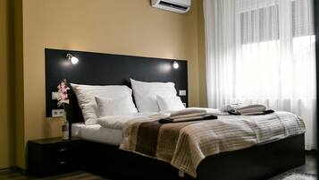 Comfort Room, Valley View | View from room