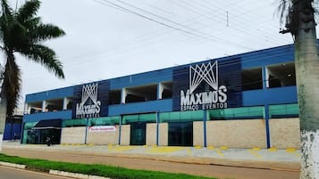 Fachada da propriedade