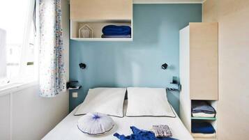 Family Chalet, 4 Bedrooms (Smala) | Free cribs/infant beds, WiFi