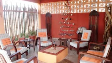 Sala de estar en el lobby