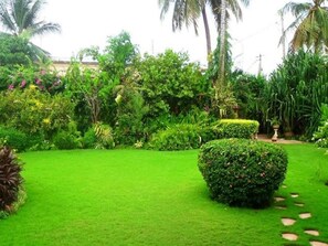 Garden - Keryvonne (Lomé)