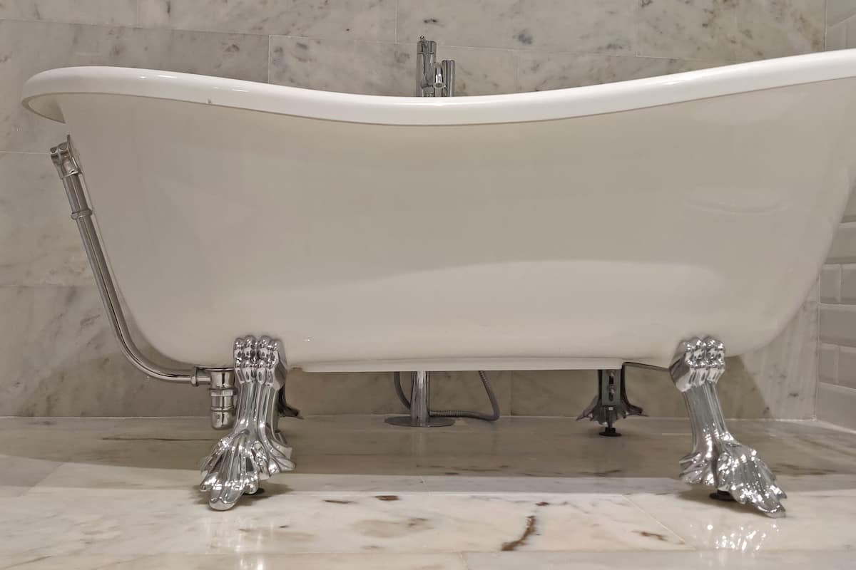 superior suite | bathroom | free toiletries, hair dryer, bathrobes, slippers