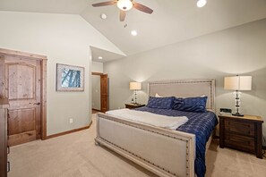 4 bedrooms, Internet, bed sheets