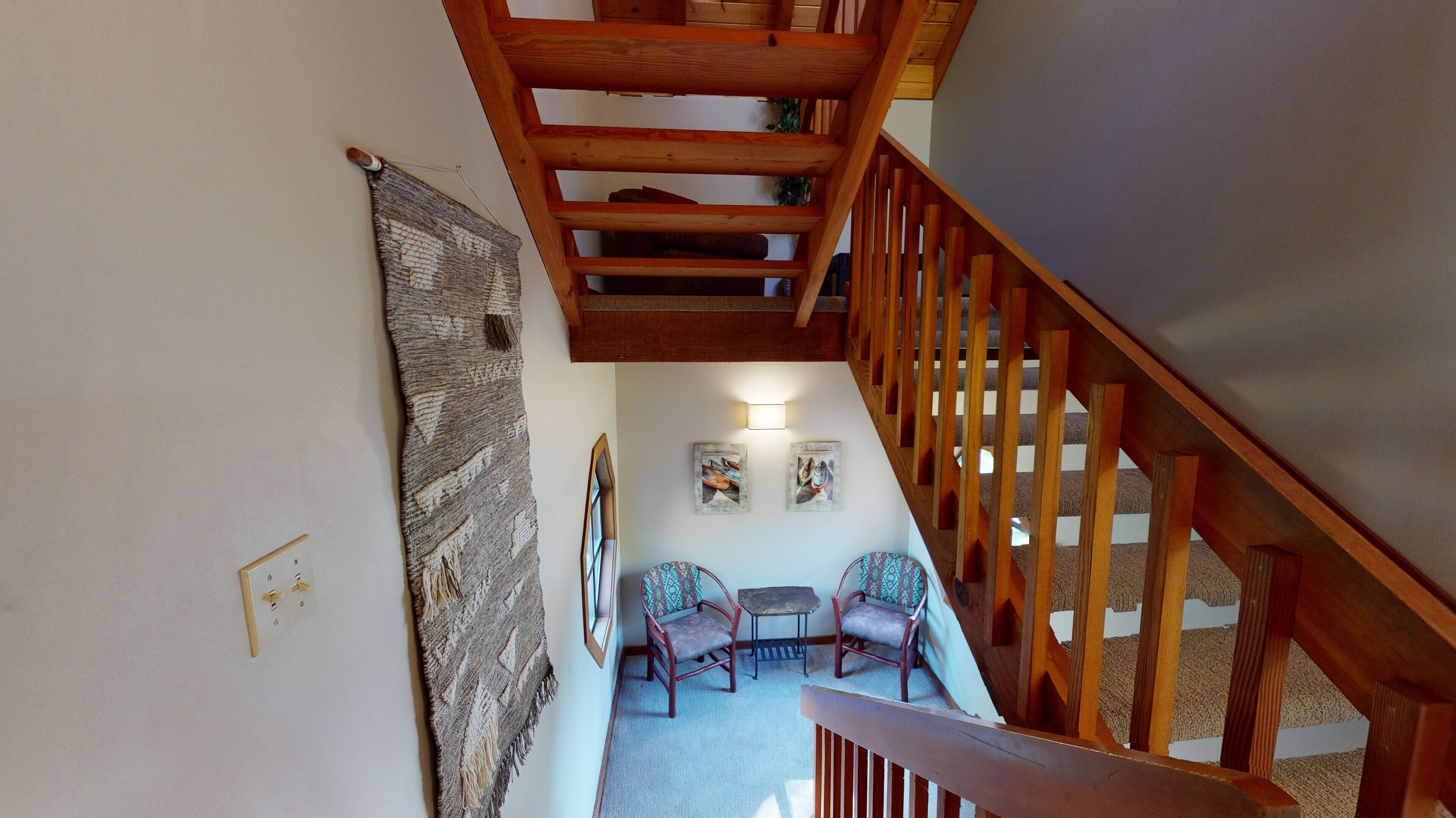 2 多间卧室、上网接入、床单