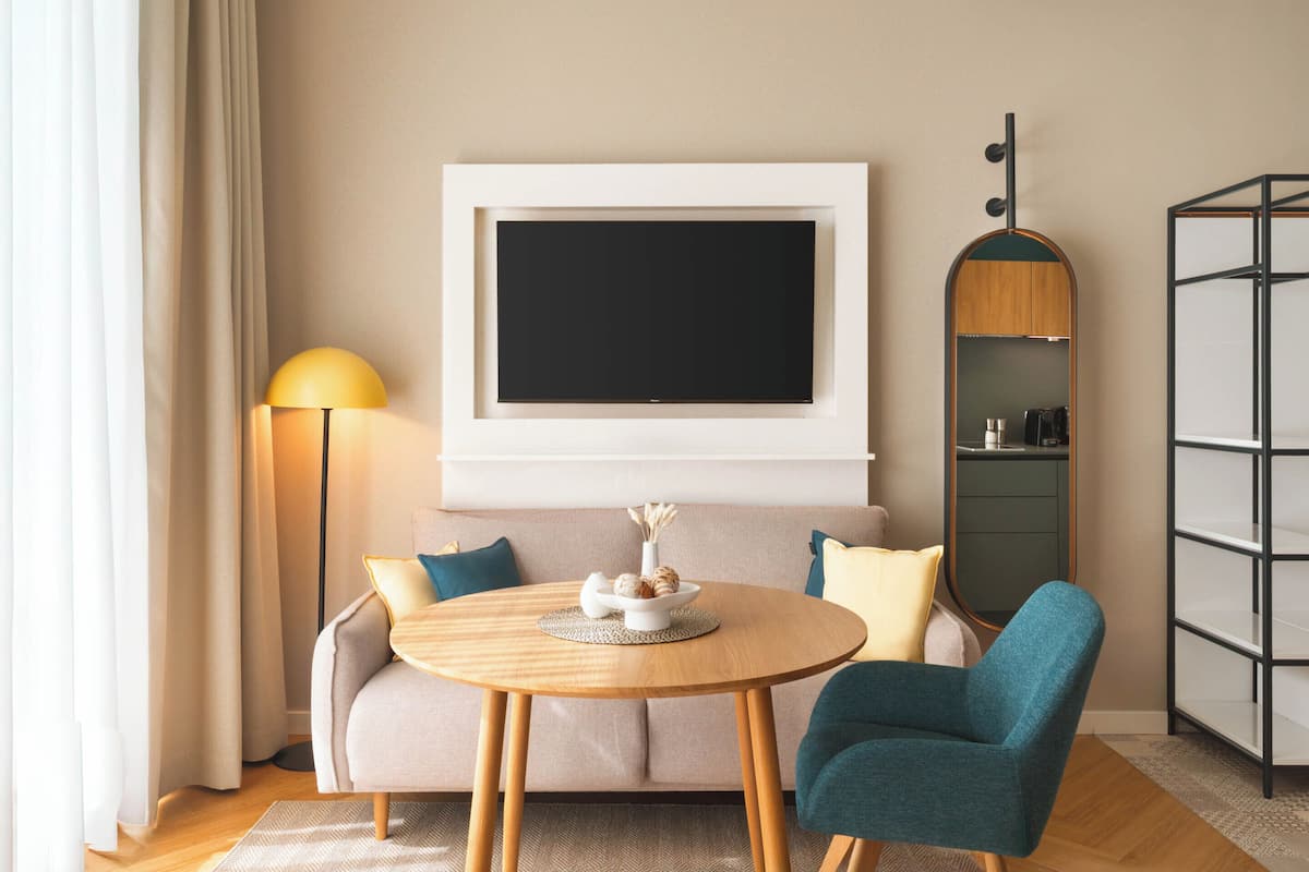 Design Suite with terrace