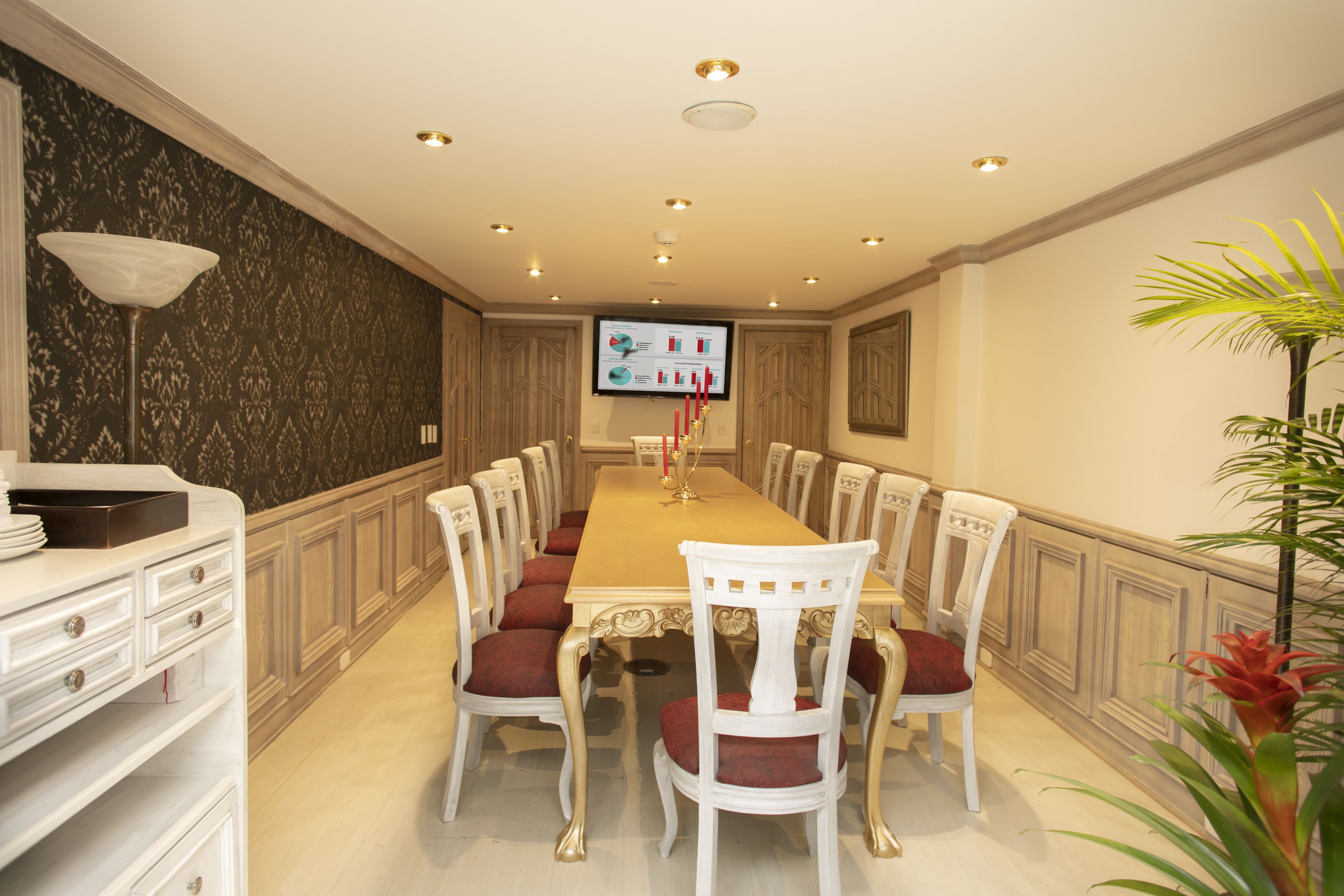 Meeting facility