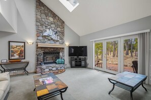 تلفزيون، مدفأة