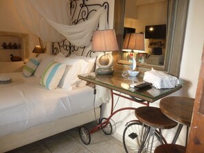 1 bedroom, iron/ironing board, Internet, bed sheets