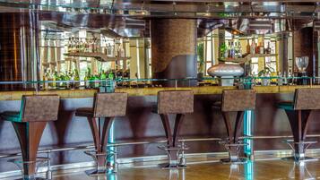 2 bares o lounges, 2 bares en la playa, bar junto a la alberca