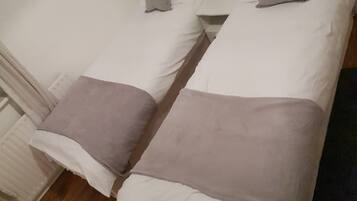 Rumah Deluks, 4 kamar tidur | 4 kamar tidur, seprai premium, dan didekorasi berbeda-beda