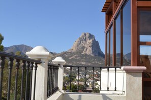 Interior - Hotel Mariazel (Ezequiel Montes)