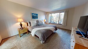 2 bedrooms, Internet, bed sheets