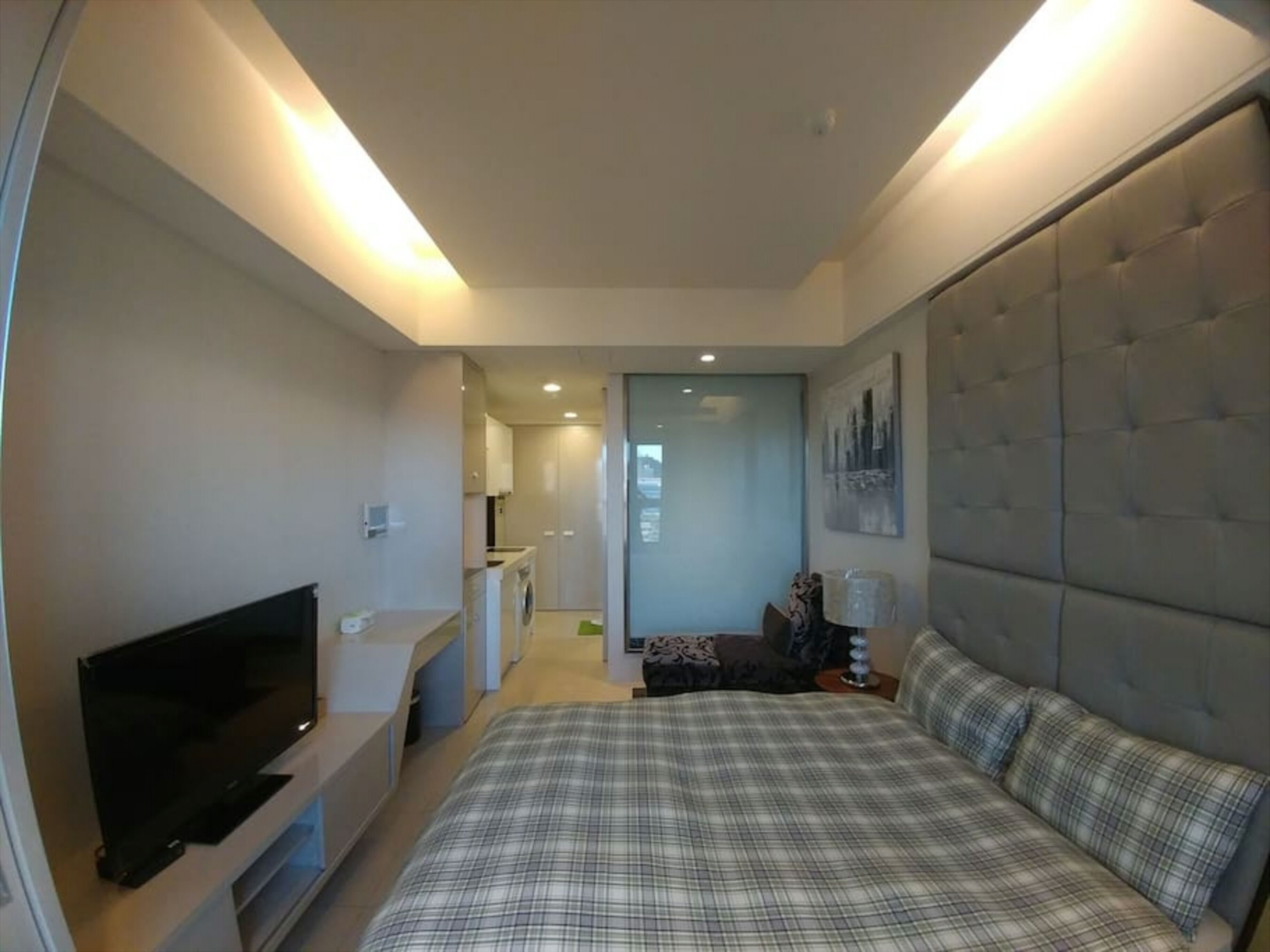 1 bedroom, in-room safe, WiFi, bed sheets