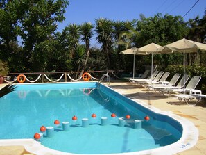 Outdoor pool - Summer Lodge Double Room C - weekly rental (Πύργος Ψηλονέρου)