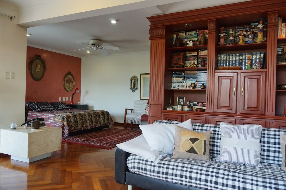 Suite, varias camas, Terraza | 1 habitación, camas extra y wifi gratis