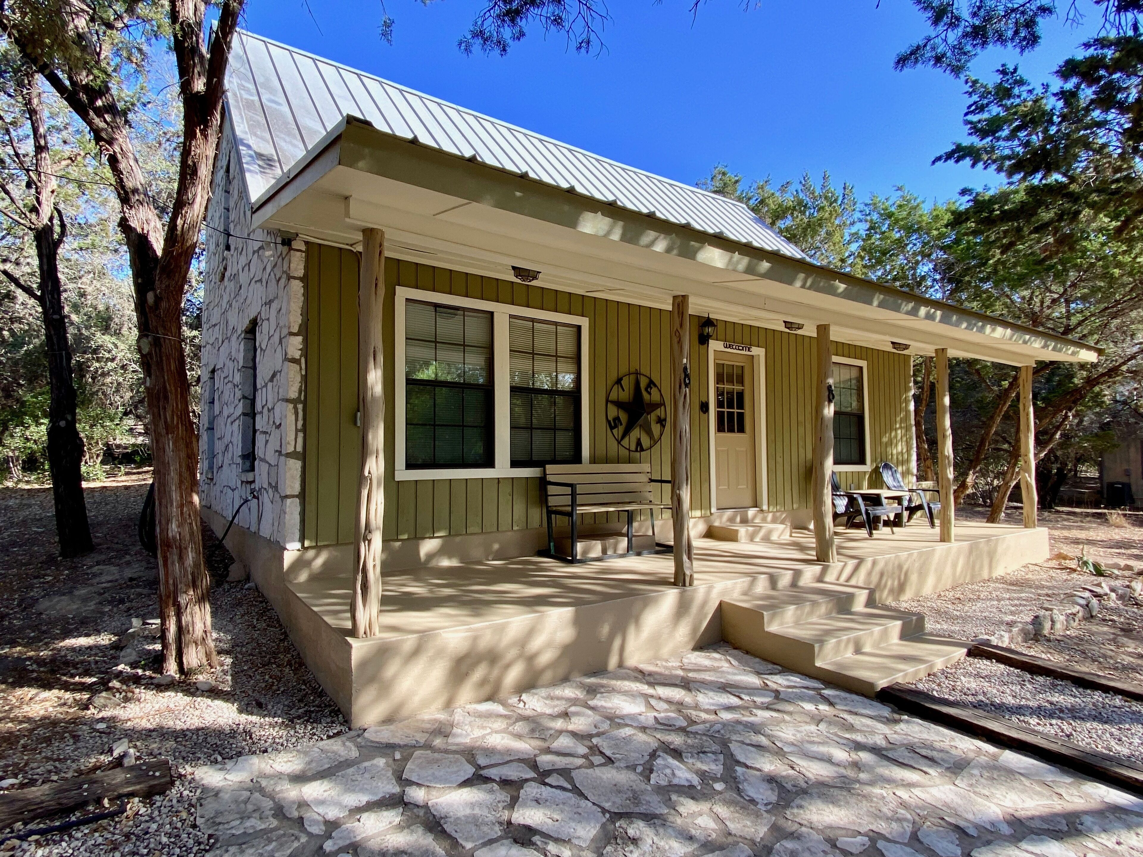 family-friendly cabin in the woods