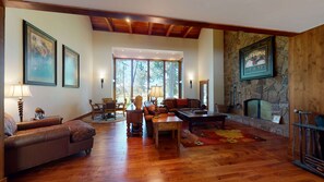 TV, fireplace, table football - Luxe Escape with Access to The Cove (Sunriver)
