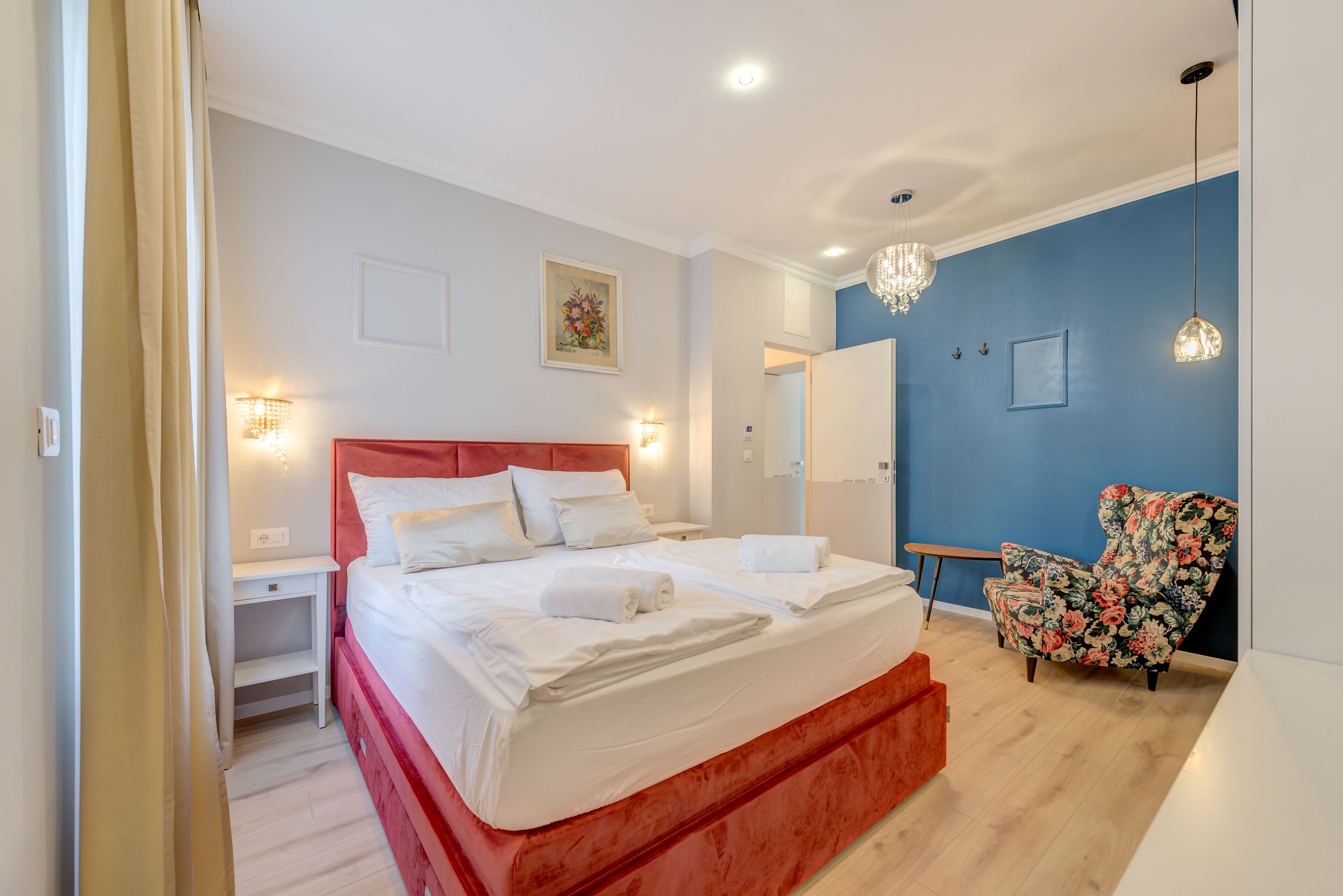 Deluxe Double Room | Individually decorated, individually furnished, laptop workspace