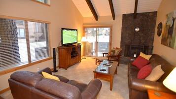 TV, fireplace, DVD player