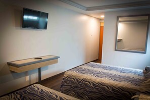 Standard Room, 2 Double Beds | Free WiFi, bed sheets - Hotel Antas (Mexico City)