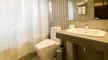 Shower, towels