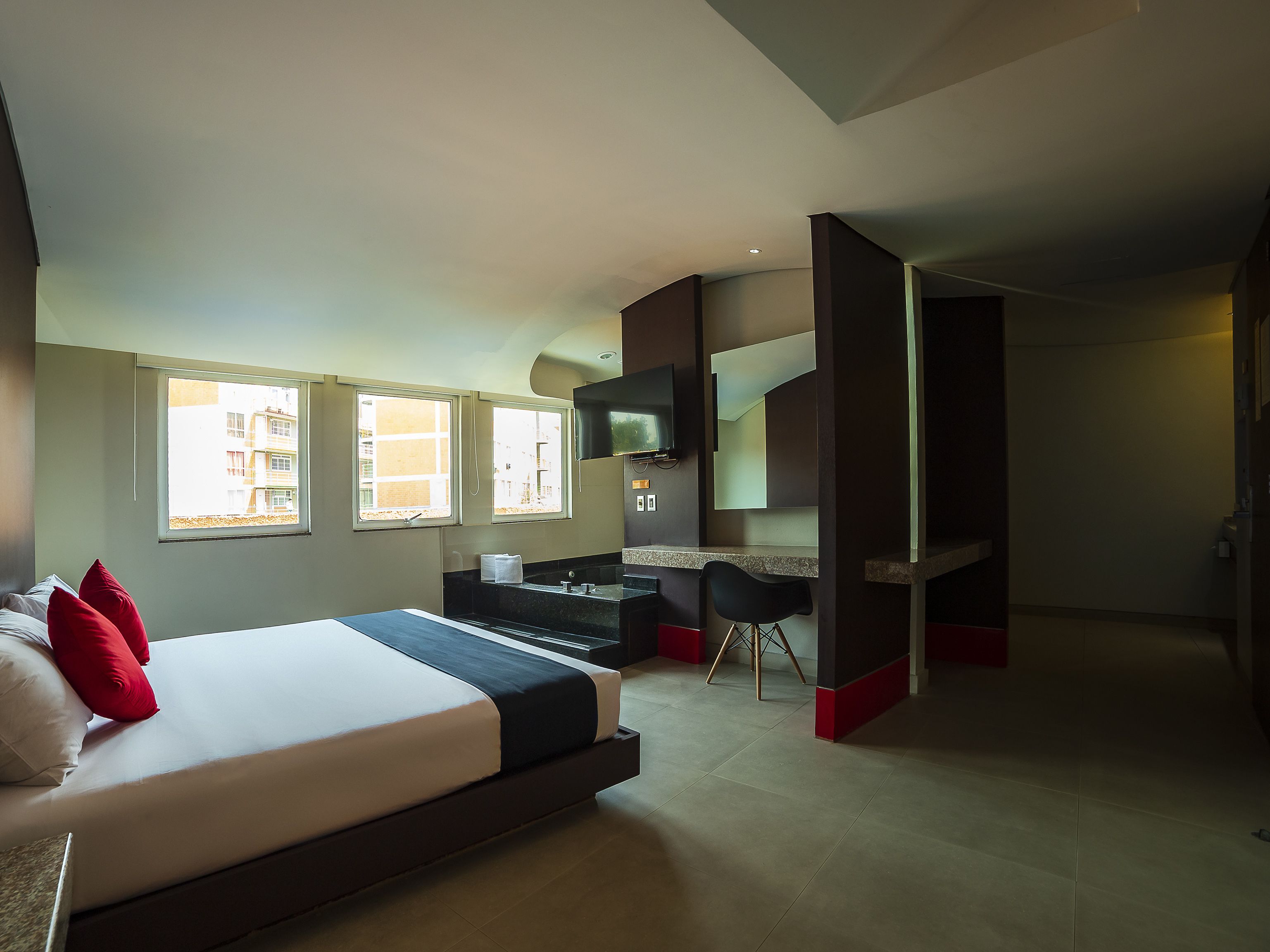 deluxe room, jetted tub | view from room