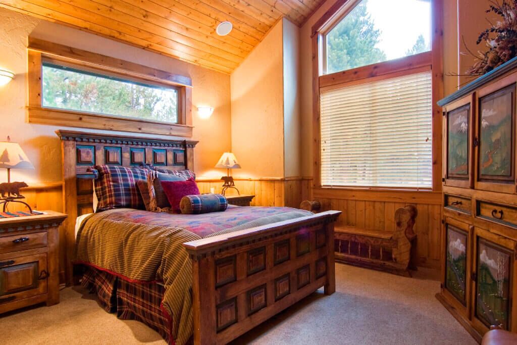 5 bedrooms, Internet, bed sheets