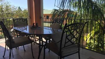 Comfort Apartment, Ocean View | Terrace/patio