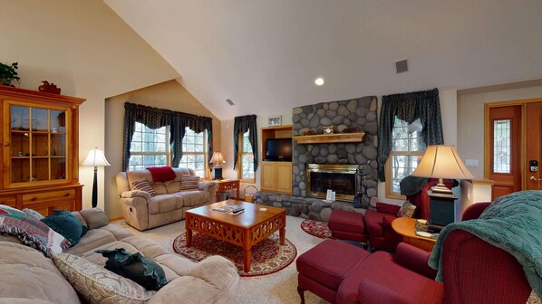 TV, fireplace, offices