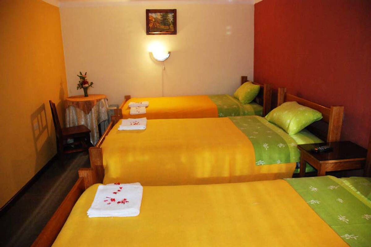 Free WiFi, bed sheets