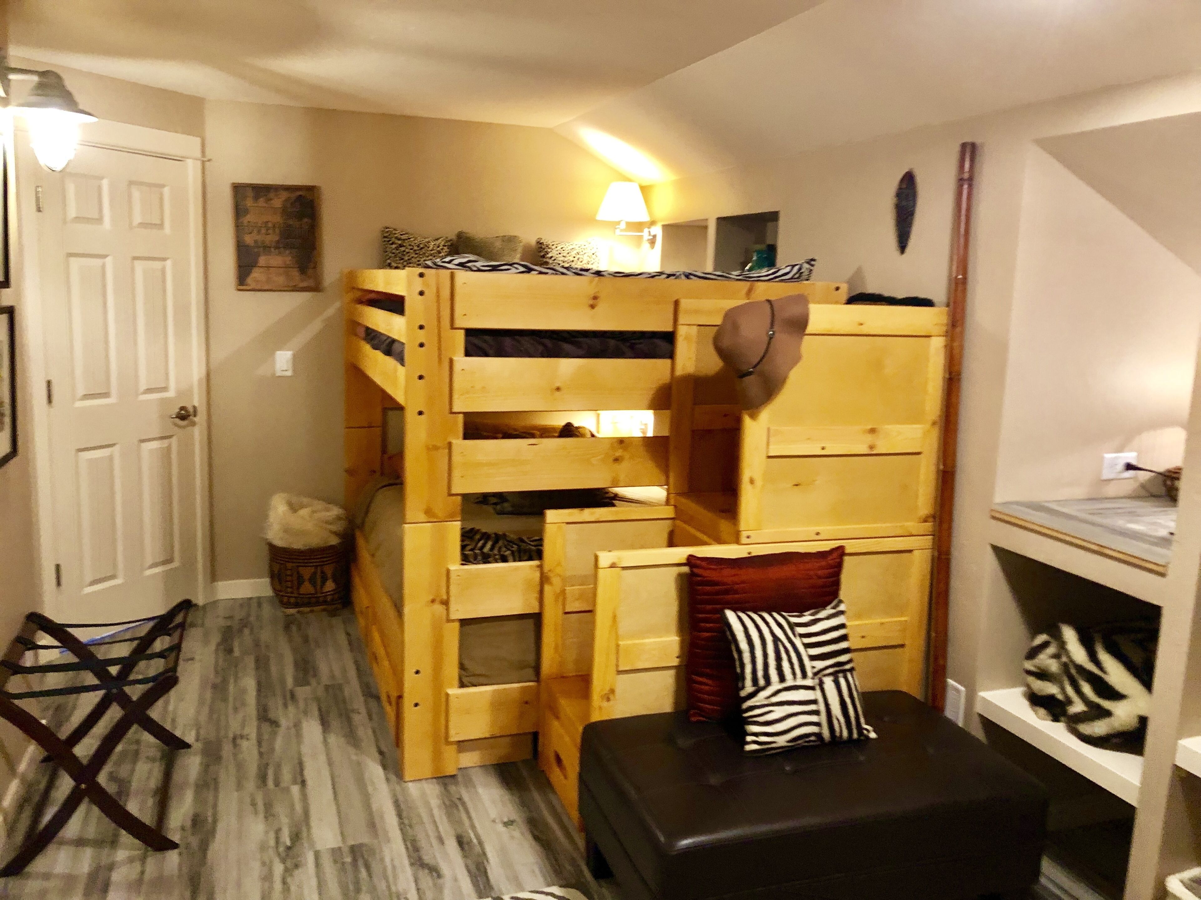New Build Chalet Privet Entry Great Location 3minDrive> OldMill Music 3Qbeds