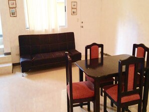 Living area - Pura Vida Condo (Tamarindo)