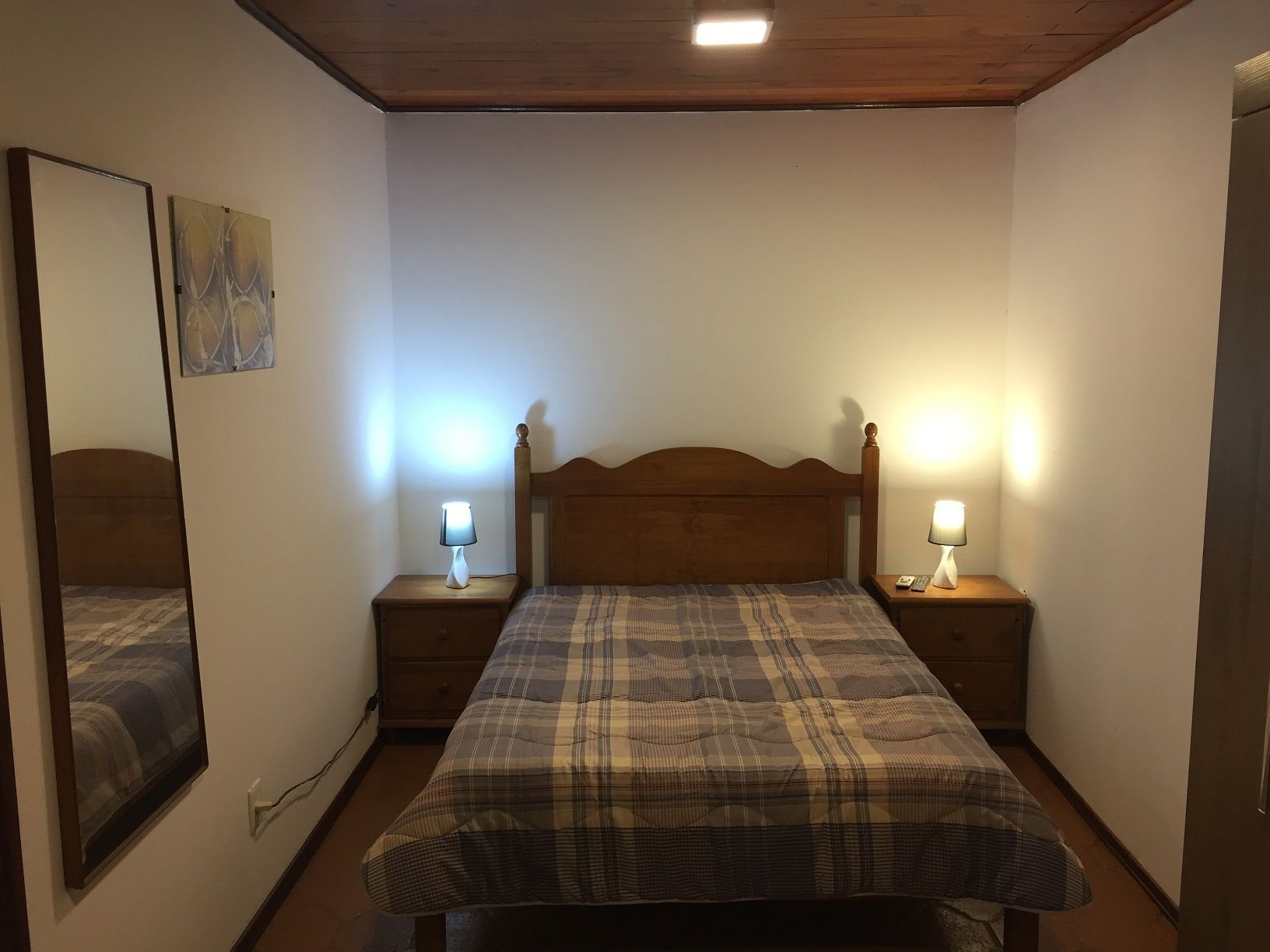 4 habitaciones, decoración personalizada y muebles diferentes 