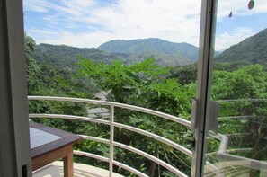 Quarto casal (A/C) | Vista do quarto