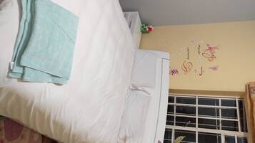 4 bedrooms, WiFi